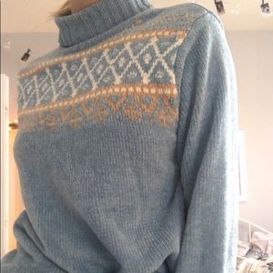 chenille turtleneck 🦋✨🤤